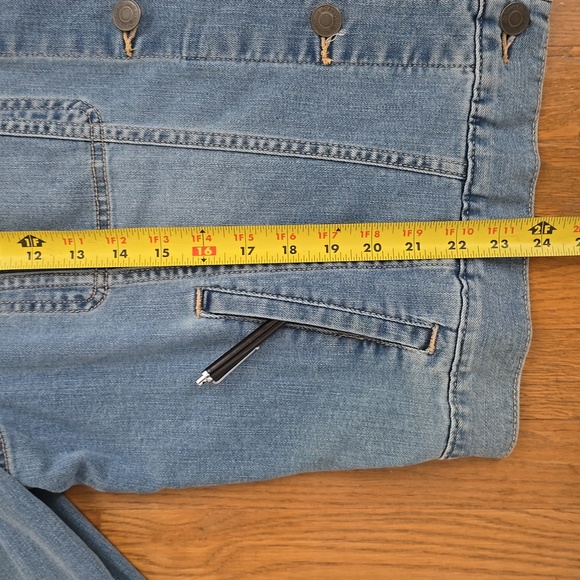 ST. JOHN'S BAY BRAND WOMEN'S LIGHT BLUE STRETCH JEAN JACKET SIZE XL - Picture 12 of 16